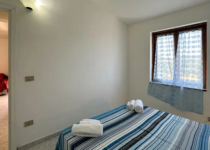La Casa Di Anna - Trilocale 6 Posti Letto Apartamento *